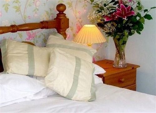 The Highdown Inn Totland  Екстер'єр фото